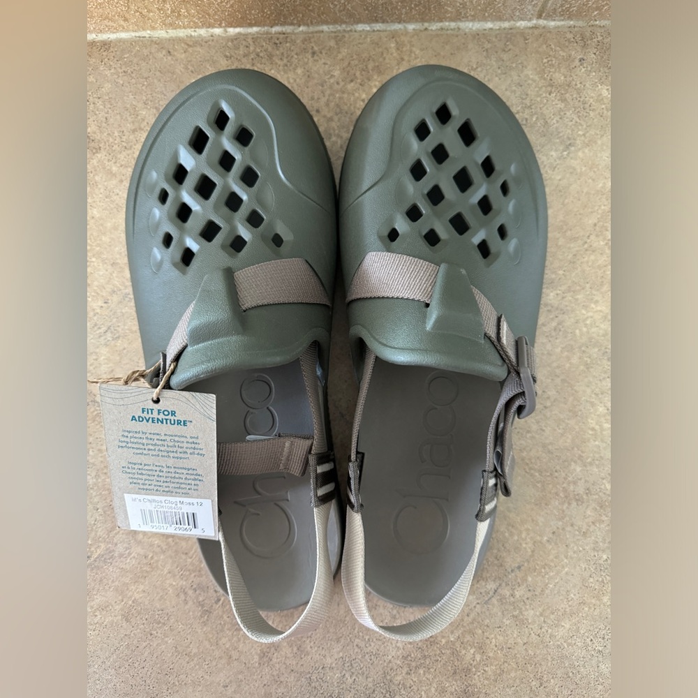Men’s size 12 Chaco Chillos Clog Color-Miss